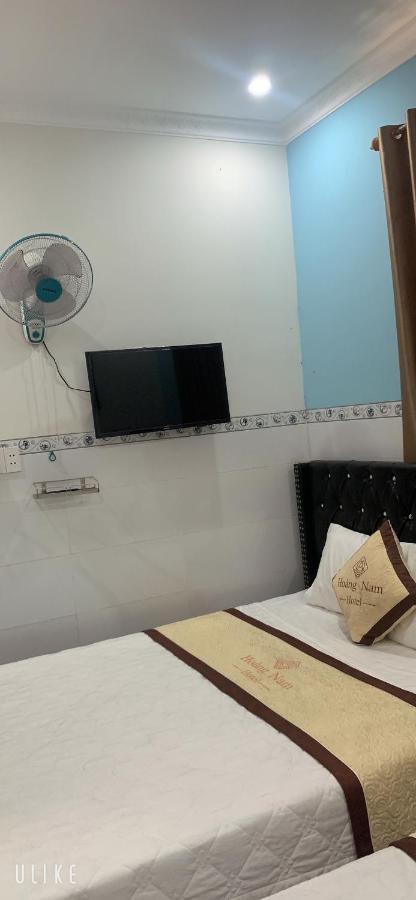 Hoang Nam Hotel Tan Uyen Kültér fotó